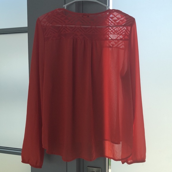 Lily Star Long Sleeves Top - Picture 4 of 4